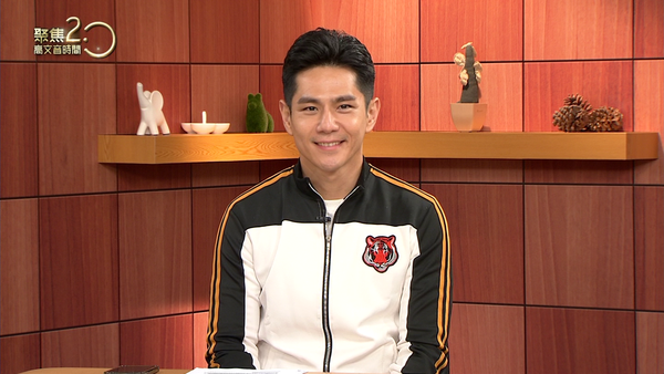 ▲祖雄在《聚焦2.0》傳授兩招防心血管疾病運動。(圖/年代提供)