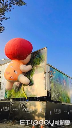 ▲▼ 老建物優雅轉身 承億集團攜手12位藝術家續寫篇章,《樹梢上的藝術獵人》藝術聯展 2/28啟動藝術遊獵之旅!超吸睛巨型氣球 逾百件作品橫跨五展區 讓整座城市都是美術館 ,《樹梢上的藝術獵人》限時38天 盛大開展! 。(圖/承億集團提供)