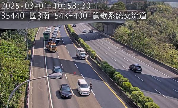 ▲▼228連假第二天上午,國道發生多起事故。(圖/高公局提供)