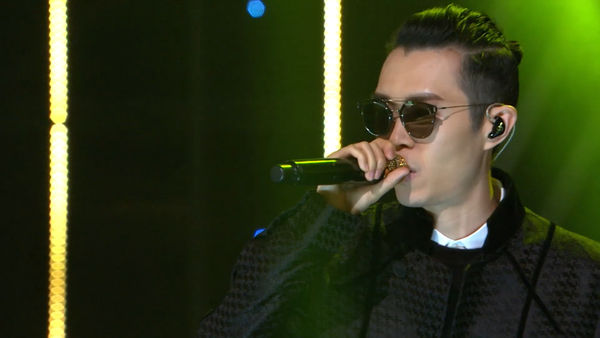 ▲▼ 方大同9年前震撼K-POP!中韓英3語飆唱〈味道〉 BTS、SEVENTEEN都在場。(圖/翻攝自太合音樂 Taihe Music YouTube)