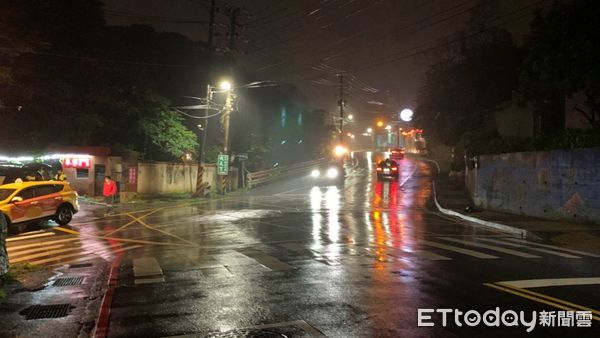 ▲騎車未禮讓行人撞死80歲翁 男大生過失致死判賠140萬。(圖/記者郭世賢翻攝)