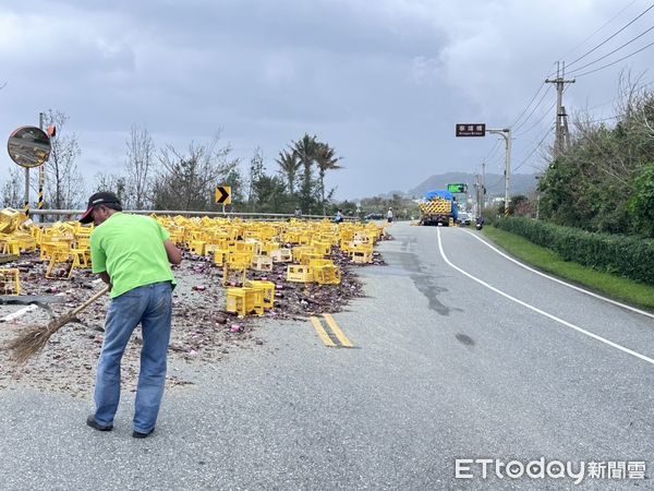 ▲台東米酒滿地。(圖/記者楊漢聲翻攝,下同)