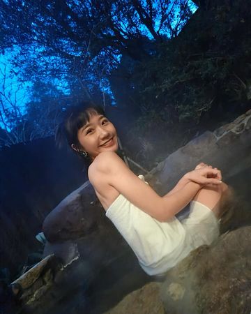 ▲▼LuLu住溫泉旅館遇詭異女房客! 「扭曲行走氣音搭話」她嚇壞狂奔。(圖/翻攝自Instagram/sunnygirl800424)