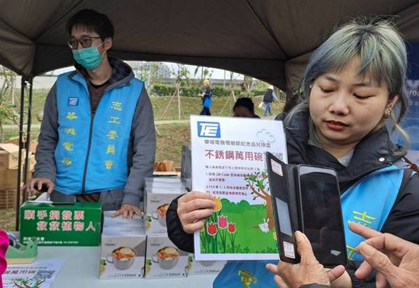 ▲桃園植樹節栽種流蘇樹苗