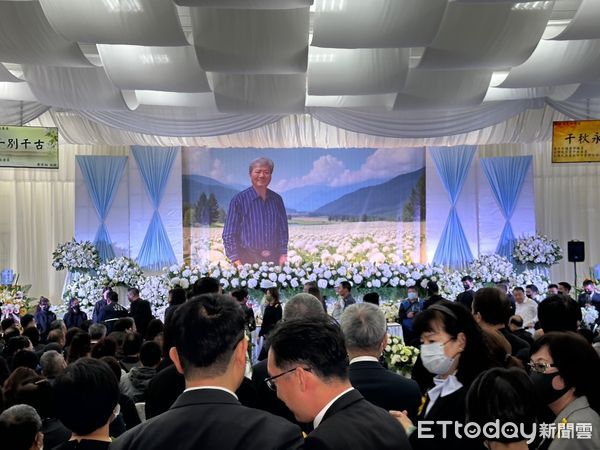 ▲▼楊文欣告別式,宋楚瑜。(圖/記者許權毅攝)