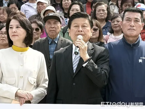 ▲▼傅崐萁 卓榮泰 對嗆 立法院院會 總預算覆議案。(圖/記者屠惠剛攝)