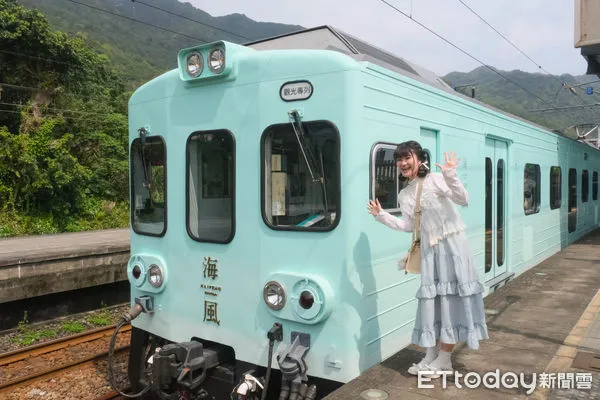 ▲雄獅旅遊「海風號」觀光列車夏季路線4月12日首航,行駛於南港至宜蘭段,沿途欣賞龜山島和太平洋風光,海風號。(圖/記者彭懷玉攝)