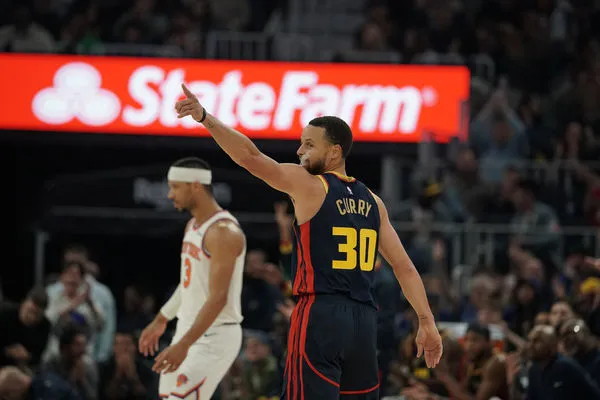 ▲勇士在柯瑞領軍下,笑納近期7連勝。(圖/路透)