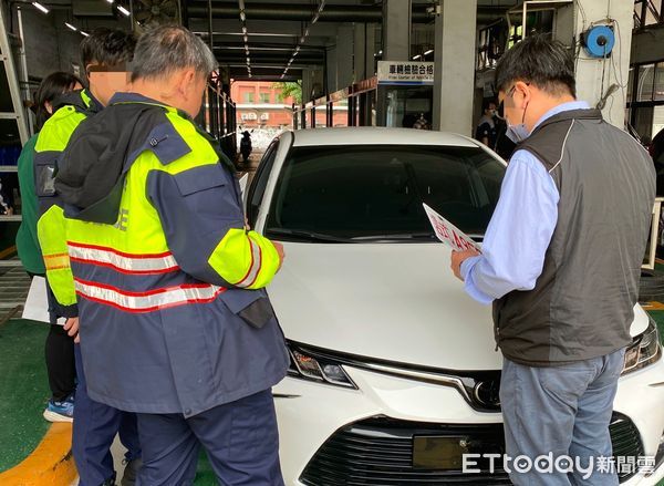 ▲屏東監理站再查獲偽造車牌 。(圖/屏東監理站提供)