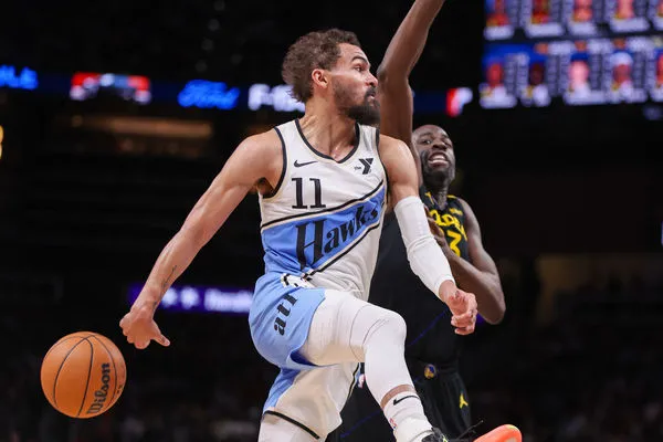 ▲勇士巴特勒、老鷹楊恩。(圖/路透)