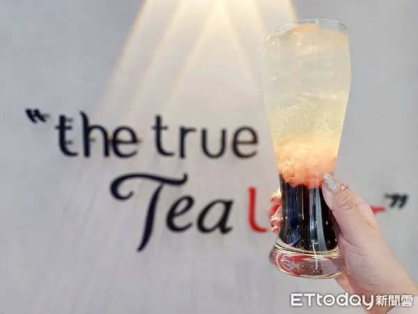 ▲▼清心福全推愚人節限定「珍桃氣Zhen Tao Chee」。圖/清心福全提供)