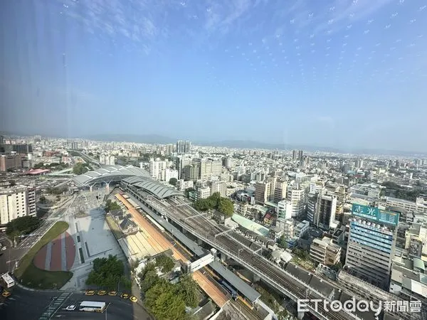 ▲▼ 台糖,地上權,東區,陳平段,說明會,大咖,台中火車站,帝國糖廠 。(圖/記者陳筱惠攝)