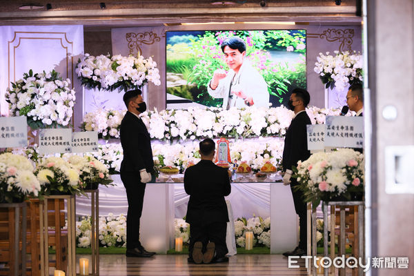 ▲▼ 張振寰告別式-張振寰兒子 。(圖/記者黃克翔攝)