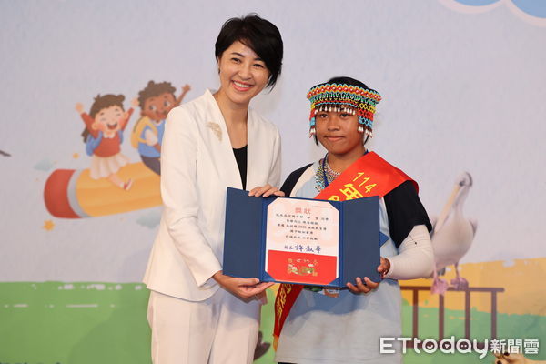 ▲▼總統教育獎得主田萱、蘇鴻彬。(圖/南投縣政府提供)