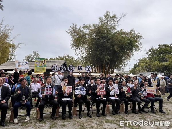 ▲▼台中市1至3月有發生5千件詐騙案,財損29億元,警察局長李文章宣導防詐心法。(圖/警察局提供,下同)