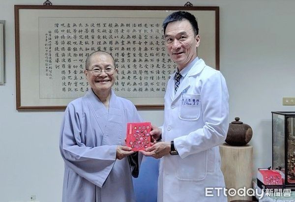 ▲▼ 灣橋榮院院長拜會香光寺 共同促進社區鄉親健康 。(圖/嘉義榮民醫院提供)