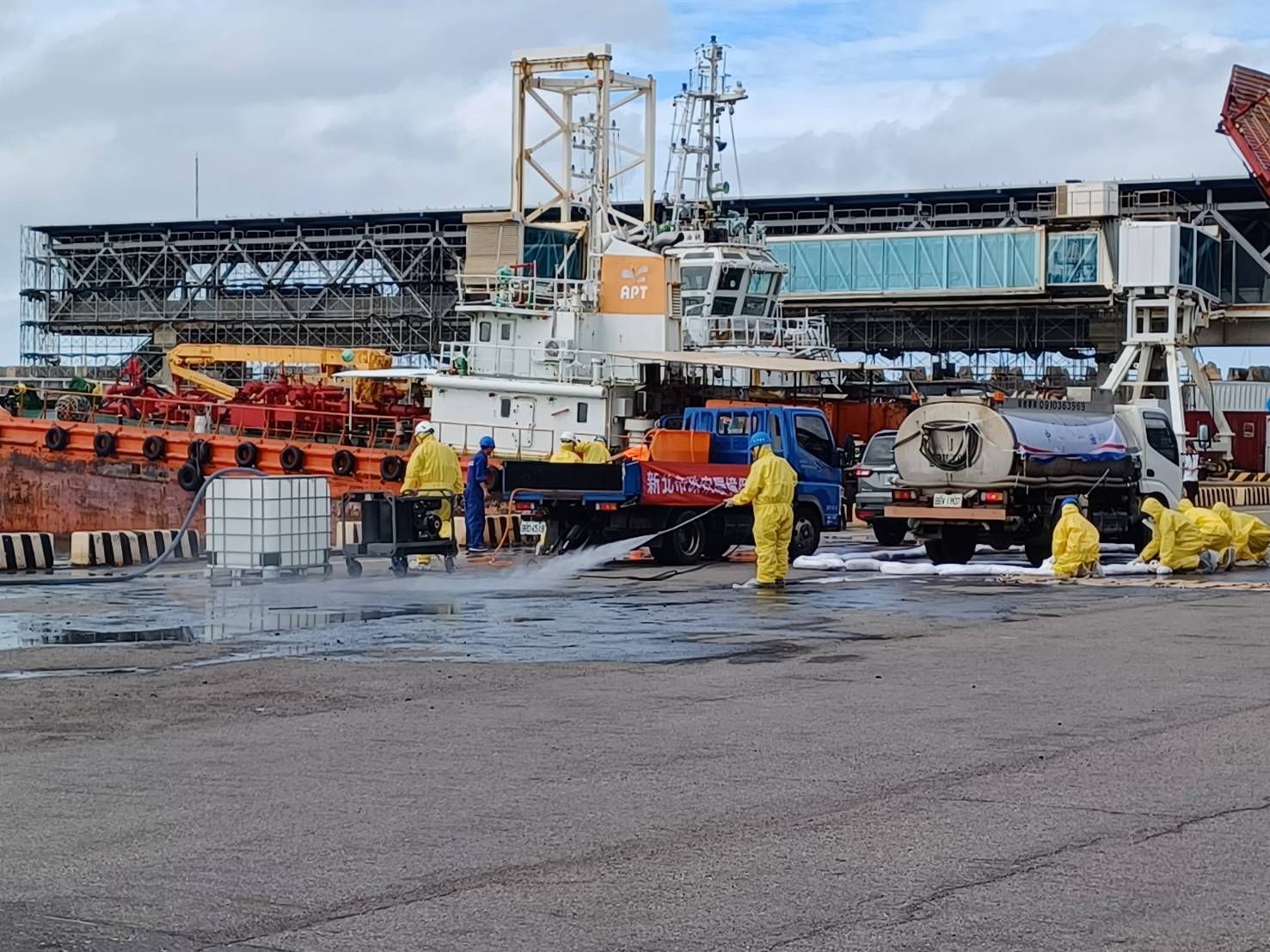 ▲新北榮獲「海洋環境管理考核」特優。(圖/新北市環保局提供)