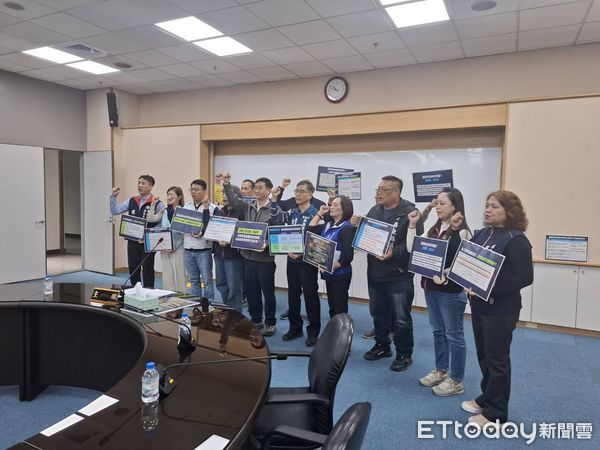 ▲國國民黨屏東縣議會黨團呼籲堅持對於惡性虐童罪行的最嚴厲懲處,讓正義得以真正伸張。 。(圖/國民黨屏東縣黨部提供)