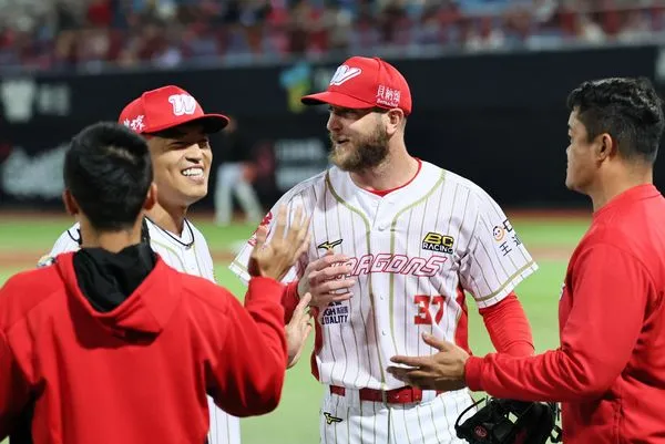 ▲味全龍隊洋將鋼龍。(圖/味全龍隊提供)