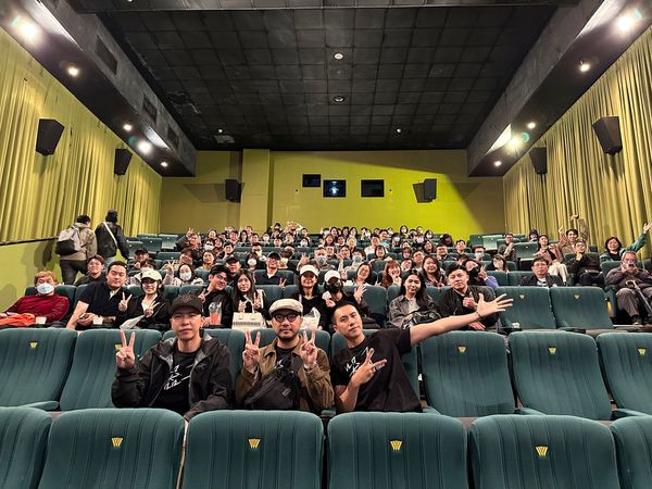 ▲小春、潘君侖到台中參與《器子》活動。(圖/華映娛樂提供)