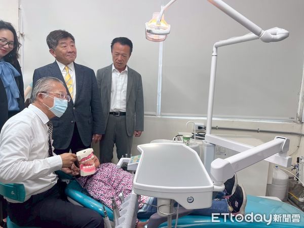 ▲▼ 企業與民間攜手公益 守護偏鄉健康 。(圖/阿里山國中小提供)