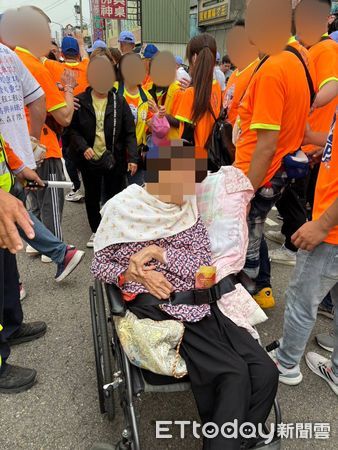 ▲▼烏日警方出動360人嚴陣以待,預防有人趁大甲媽回鑾滋事。(圖/警方提供,下同)