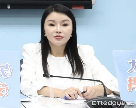 ▲▼國民黨團召開 對等關稅風暴 拒絕犧牲農民 捍衛全民健康 記者會 王育敏 張嘉郡 涂權吉。(圖/記者屠惠剛攝)