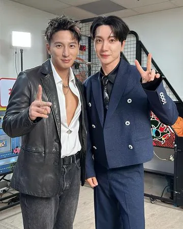 ▲利特、小煜相隔14年對比照! 後台畫面掀回憶殺。(圖/翻攝自Threads/來吧!哪裡怕)