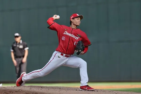 ▲曹祐齊、陳子豪。(圖/味全龍提供)