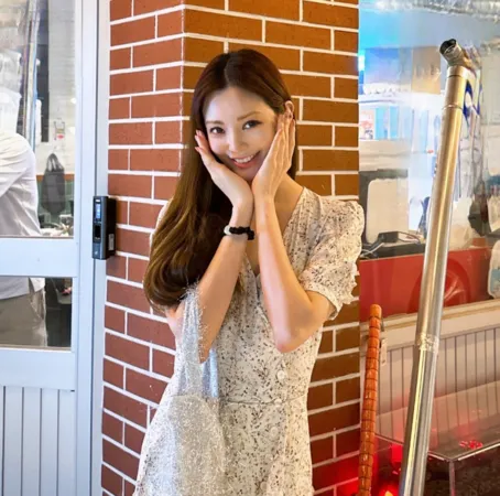 ▲Lizzy結束4年的反省期,宣告復出。(圖/翻攝自Lizzy Instagram)