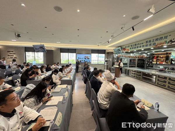 ▲▼ 四川旅遊學校、台青創業 。(圖/記者任以芳攝)