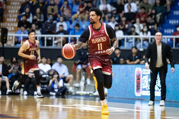 ▲獵鷹飛雷神、谷毛唯嘉、謝宗融,勇士金恩。(圖/PLG提供)