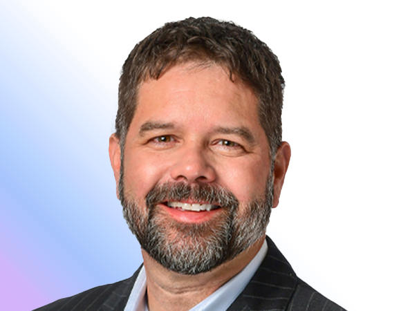 ▲Arm資深副總裁暨終端產品事業部總經理Chris Bergey,將在COMPUTEX 2025聯名活動Arm前瞻技術高峰演講中進行分享。(圖/貿協提供)