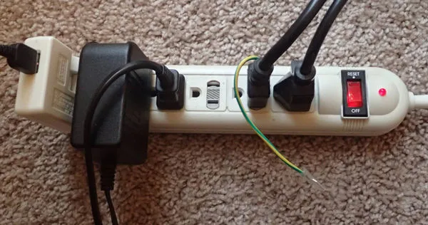 延長線也有「使用壽命」!最多5年就要換 專家曝3警訊應注意