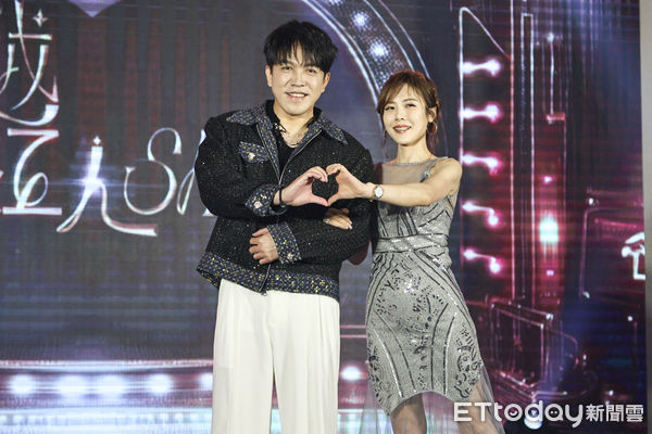 ▲許志豪、吳申梅出席穿越紅人懷舊演唱會。(圖/記者林敬旻攝)