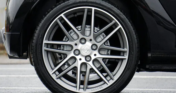 駕駛注意!她怨「換胎好貴」 內行揭1狀況上國道開罰6千