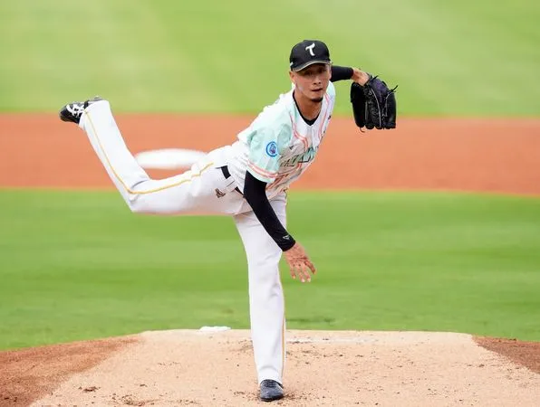 ▲吉田一將。(圖/台鋼雄鷹提供)