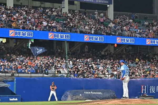 ▲悍將舉辦韓國週,兩戰內野滿場。(圖/富邦悍將提供)