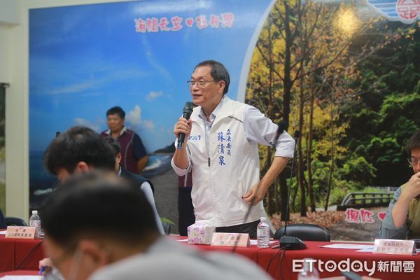 ▲立委蘇清泉會中發言 。(圖/蘇清泉服務處提供)