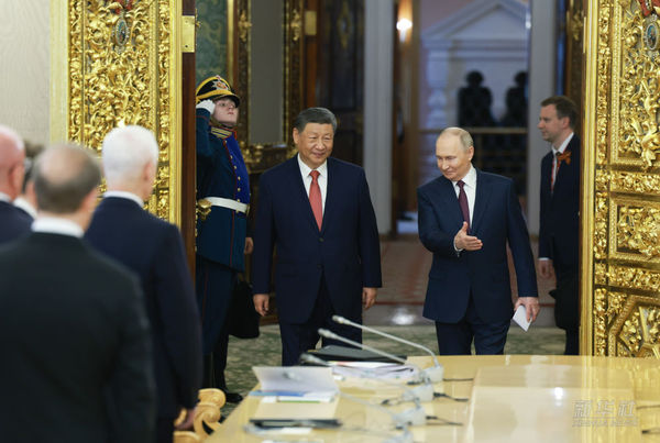 ▲▼當地時間5月8日上午,俄羅斯總統普丁與中國國家主席習近平在莫斯科克里姆林宮舉行會談。(圖/翻攝新華社)