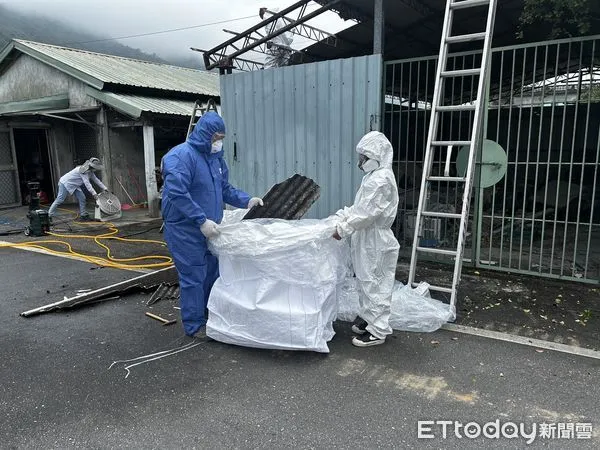 ▲▼石綿有損健康,民眾若需自行拆除,應注意防護措施或委託合法業者代工,也不可隨意棄置。(圖/花蓮縣政府提供,下同)