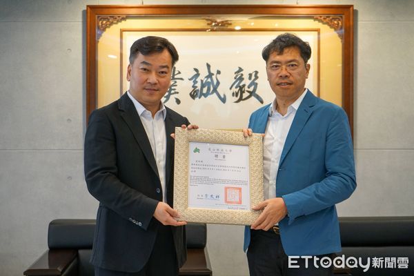 ▲崑山科技大學講座教授羅耕甫擔任2025園冶獎首位代言人,致力推動永續建築理念。(記者林東良翻攝,下同)