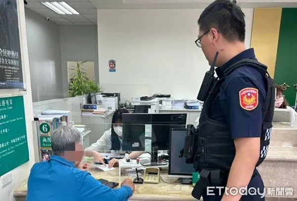 ▲桃園花甲翁遭網路假女兒詐騙,警方獲報前往勸阻。(圖/大園警分局提供)