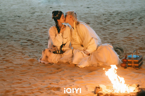 ▲張雲龍在《淮水竹亭》虐戀劉詩詩。(圖/iQIYI愛奇藝國際版提供)