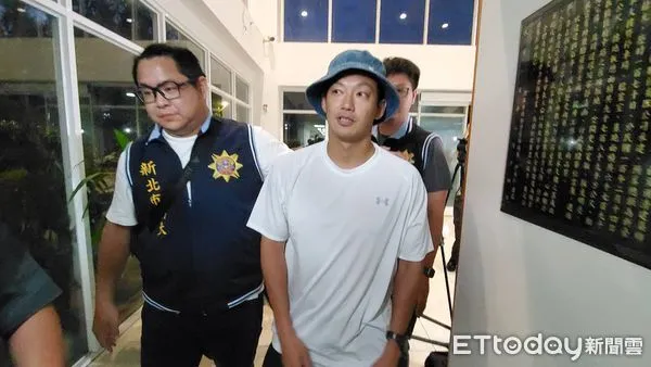 ▲▼快訊/拍戲到一半被帶回 威廉抵達新北刑大。(圖/記者黃彥傑攝)