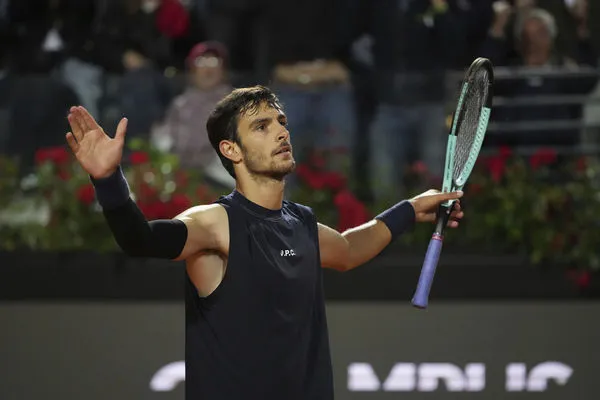 ▲穆塞蒂(Lorenzo Musetti)晉級羅馬大師賽4強。(圖/達志影像/美聯社)