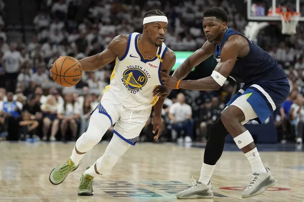 ▲灰狼艾德華茲、藍道,勇士巴特勒。(圖/達志影像/美聯社)