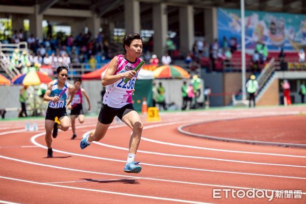▲▼ 114年全國小學田徑賽 歷史首度登錄金門 八位選手刷新大會紀錄 副縣長相約115花蓮全小運見 。(圖/記者林名揚攝)
