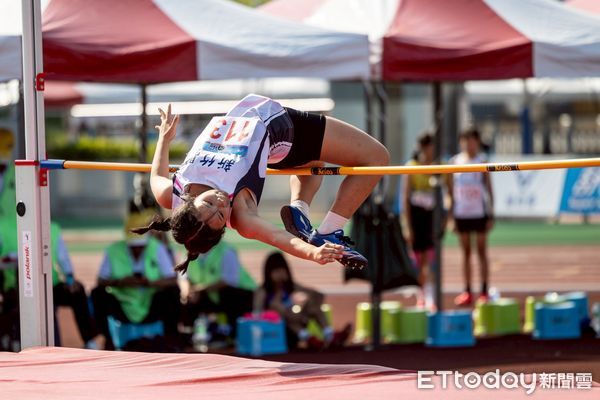 ▲▼ 114年全國小學田徑賽 歷史首度登錄金門 八位選手刷新大會紀錄 副縣長相約115花蓮全小運見 。(圖/記者林名揚攝)