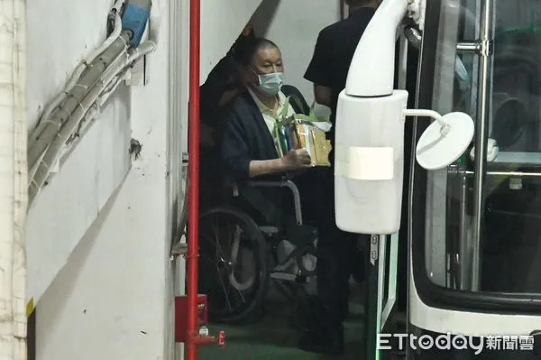 ▲▼台北地院審理京華城案提訊沈慶京。(圖/記者李毓康攝)